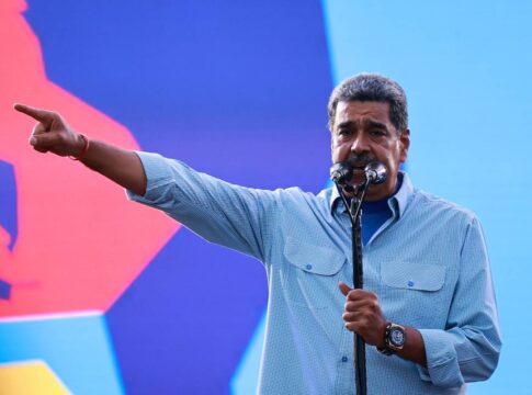 maduro-acusa-eua-de-iniciar-ofensiva-para-roubar-petroleo-da-venezuela