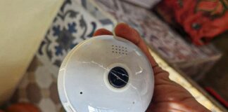 casal-flagra-camera-disfarcada-de-lampada-em-airbnb-em-pirenopolis