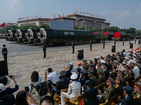 china-mostra-missil-nuclear-capaz-de-atingir-qualquer-ponto-no-planeta