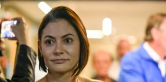 apos-defesa-de-bolsonaro,-michelle-posta-mensagem-religiosa