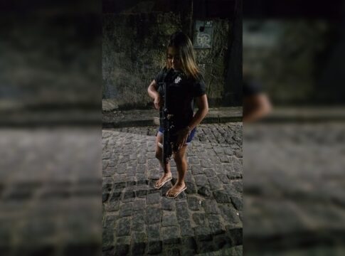 quem-e-a-“barbiezinha-de-bangu”-presa-por-chefiar-delivery-do-trafico
