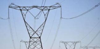 comissao-aprova-mp-do-setor-eletrico-com-ampliacao-da-tarifa-social