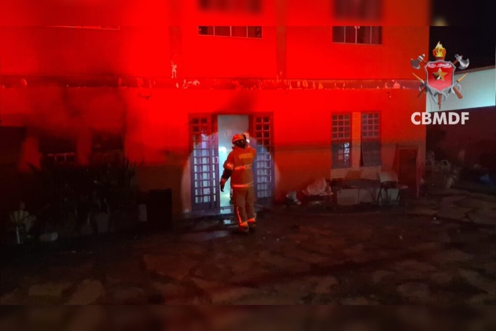 neto-de-homem-morto-em-incendio-no-df-viu-casa-ser-tomada-pelas-chamas