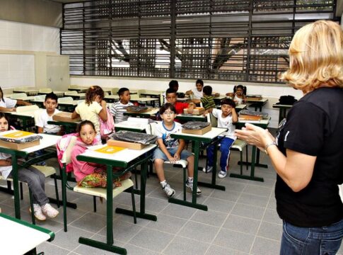 camara-aprova-projeto-que-cria-um-sistema-nacional-de-educacao