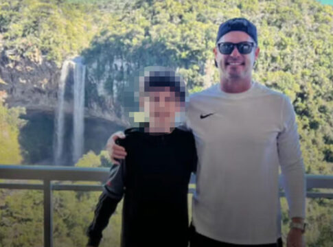 pai-recria-“largados-e-pelados”-com-filho-e-acaba-na-mira-da-policia