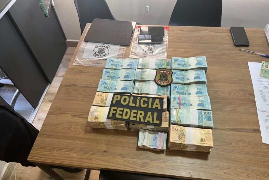 pf-faz-buscas-contra-grupo-investigado-apos-prisao-do-“rei-do-cripto”