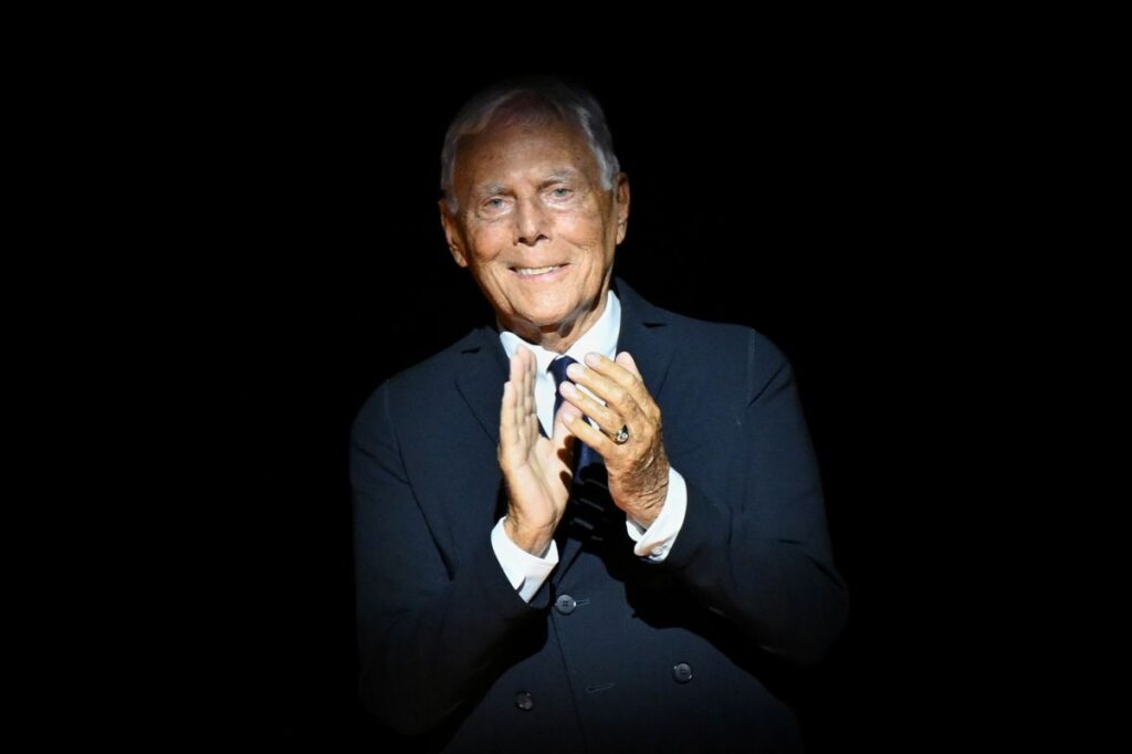 estilistas-e-celebridades-homenageiam-giorgio-armani-nas-redes-sociais