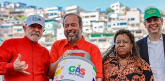 lula-assina-mp-do-gas-do-povo,-com-botijao-para-familia-de-baixa-renda
