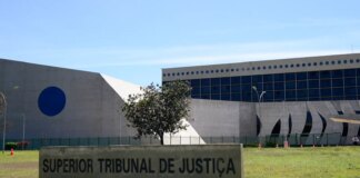 marluce-caldas-e-carlos-brandao-tomam-posse-como-ministros-do-stj