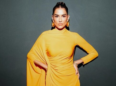 deborah-secco-revela-so-se-aceitar-apos-os-40:-“mais-empatia-comigo”