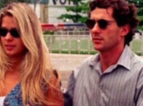 adriane-galisteu-desabafa-sobre-documentario-de-senna:-“muito-dificil”