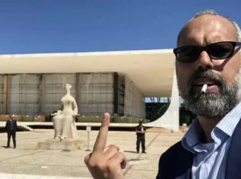 ministro-do-stf-segue-allan-dos-santos,-proibido-de-usar-redes