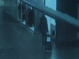 caso-da-mala:-video-mostra-publicitario-deixando-corpo-em-rodoviaria