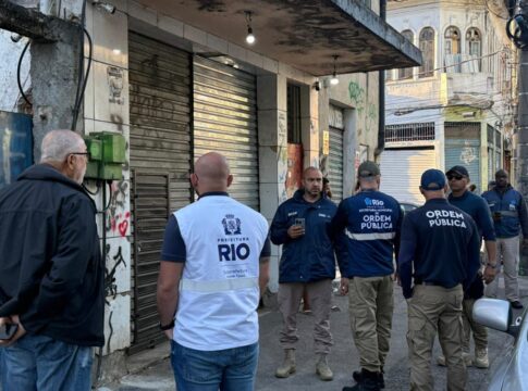 nojeira:-bacon-com-fezes-de-rato-e-encontrado-em-deposito-clandestino
