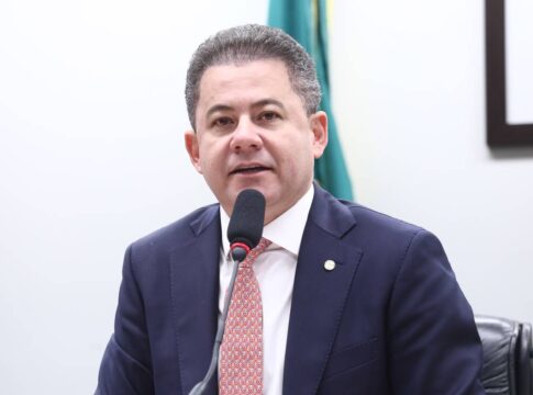 mp-da-soberania:-presidente-de-comissao-ja-discutiu-sancoes-com-eua
