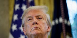 trump-diz-que-avioes-da-venezuela-serao-abatidos,-se-oferecerem-ameaca