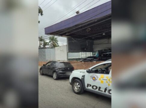 sp:-pm-apreende-carro-com-centenas-de-multas-em-operacao-para-festival