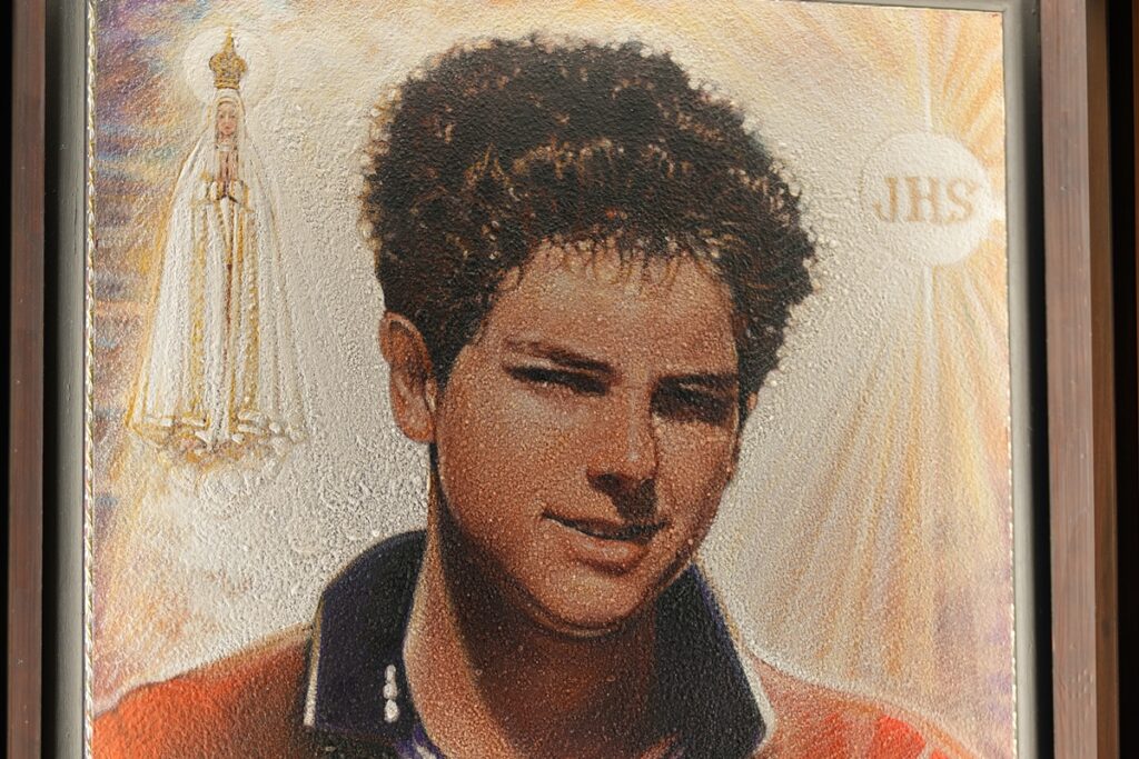 papa-leao-xiv-canoniza-carlo-acutis,-1o-santo-da-geracao-millennial
