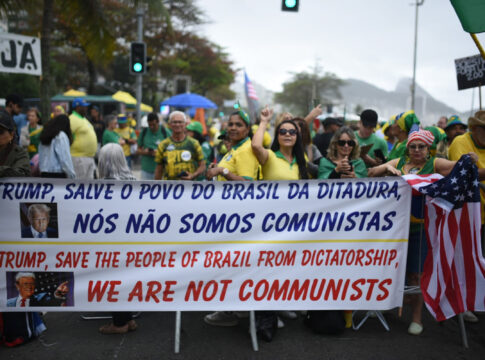manifestacoes-no-rj-tem-pedidos-de-anistia-e-protestos-de-centrais-sindicais