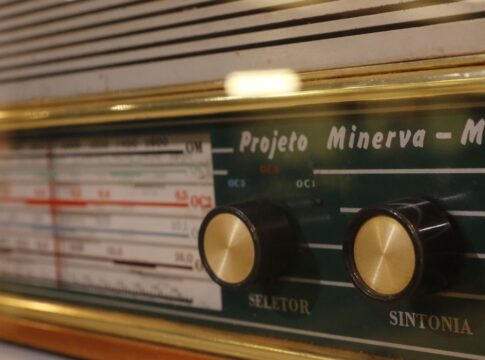radio-mec-completa-102-anos-como-simbolo-de-cultura-e-educacao-no-pais