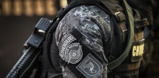pm-usa-bombas-de-gas-contra-ocupacao-de-predio-abandonado-em-sp