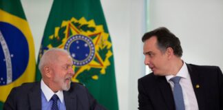 pacheco:-“nao-ha-dois-lados-quando-se-trata-da-defesa-da-democracia”