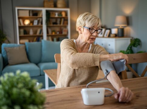 eua-anuncia-novas-diretrizes-para-tratar-e-prevenir-a-pressao-alta