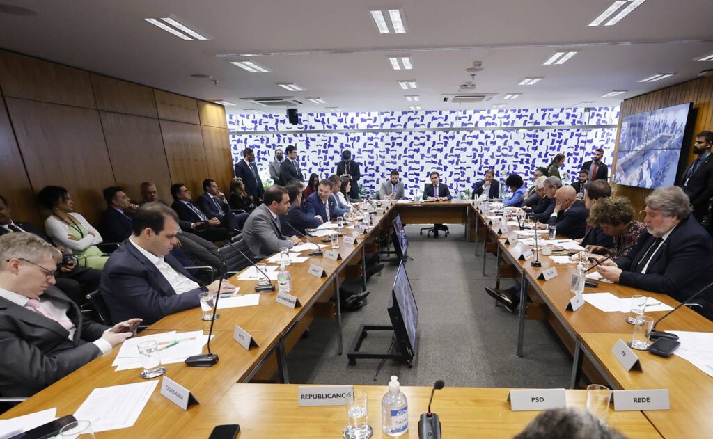 pec-da-blindagem-foi-“enterrada”,-dizem-lideres-da-camara