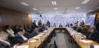 pec-da-blindagem-foi-“enterrada”,-dizem-lideres-da-camara