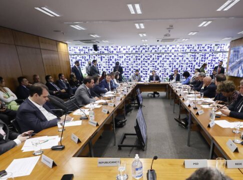pec-da-blindagem-foi-“enterrada”,-dizem-lideres-da-camara