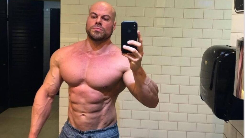 briga-de-casal-termina-com-personal-trainer-morto-a-facadas-em-sc