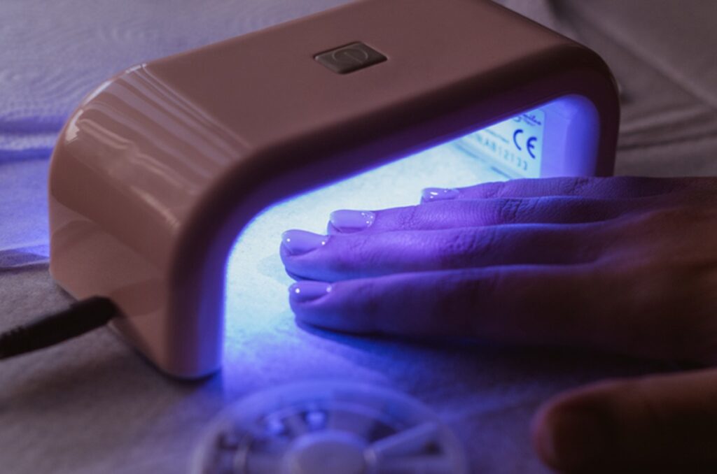 produto-de-esmaltes-em-gel-e-proibido-por-risco-a-saude