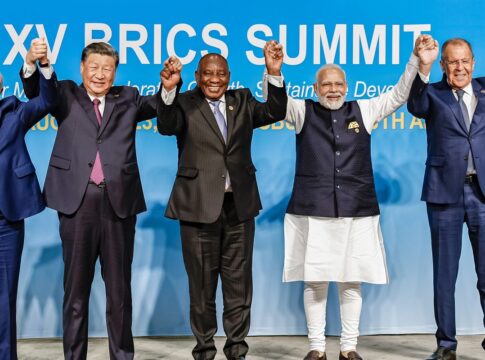 lideres-do-brics-conversam-sobre-tarifaco-e-guerras-em-reuniao-virtual
