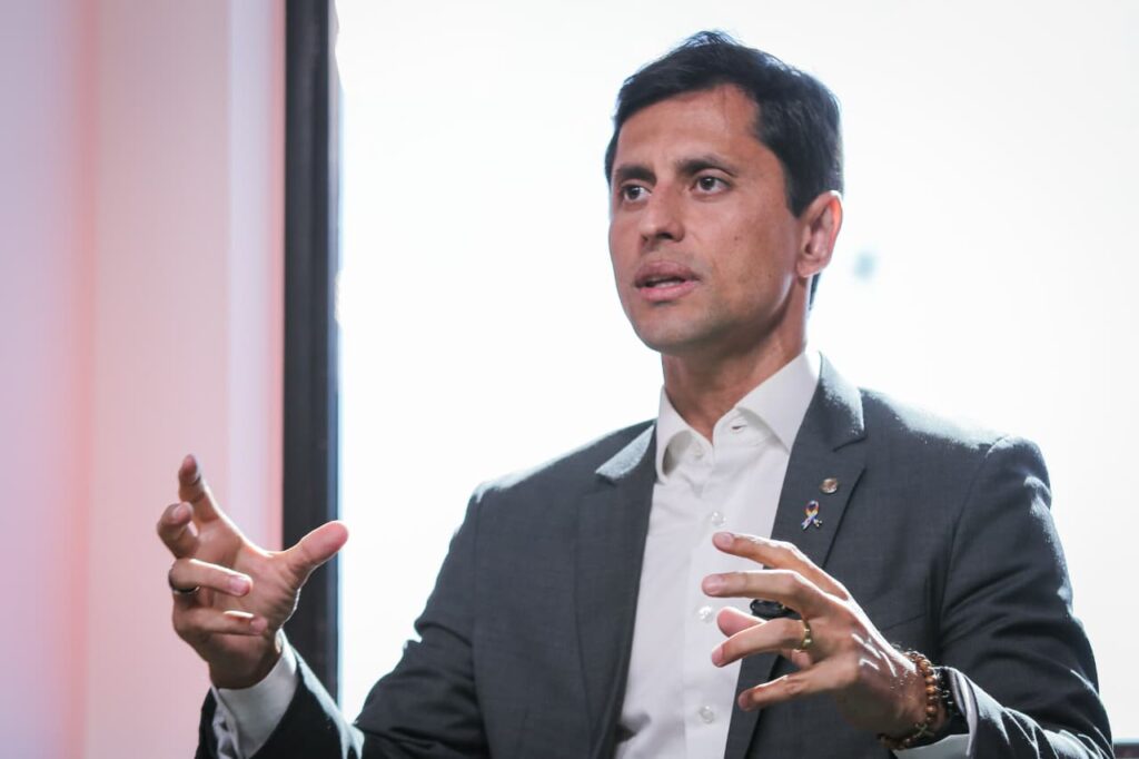 vice-presidente-de-cpmi-espera-que-careca-do-inss-saia-preso-de-oitiva