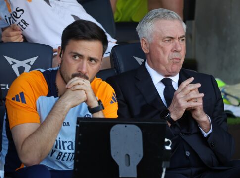 ancelotti-revela-que-filho-deu-dicas-sobre-como-jogar-na-altitude