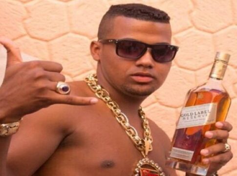 cha-revelacao-do-filho-de-th-joias-teve-ouro-de-brinde-para-convidados