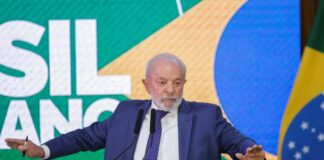 eua:-lula-diz-que-navios-de-guerra-no-caribe-sao-“fator-de-tensao”