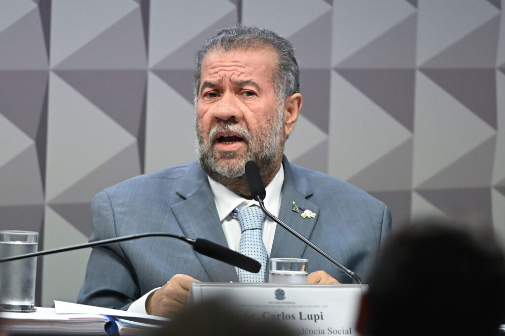 na-cpmi-do-inss,-lupi-nega-ter-acobertado-descontos:-“nunca-na-vida”