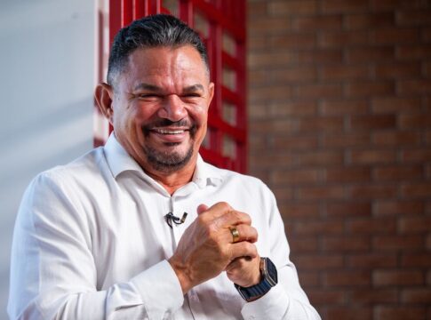 deputado-bolsonarista-diz-que-“beijaria-lula”-por-aumento-de-militares