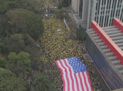 imprensa-internacional-destaca-bandeira-dos-eua-em-atos-bolsonaristas