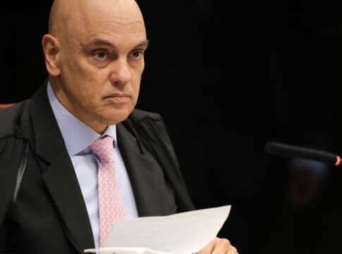 trama-do-golpe:-moraes-nega-cerceamento-de-defesa-e-rejeita-preliminar