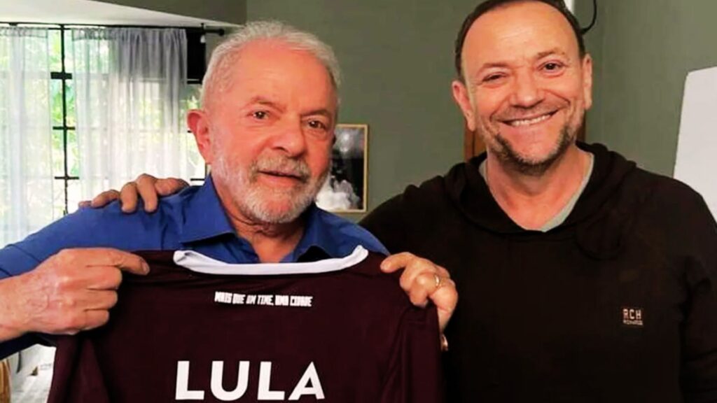 presidente-do-pt-diz-que-reeleicao-de-lula-sera-recado-ao-fascismo