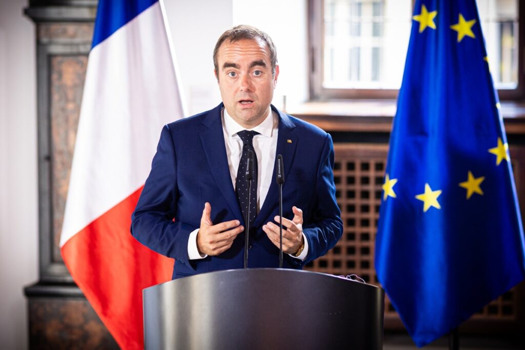 macron-nomeia-sebastien-lecornu-como-novo-premie-da-franca