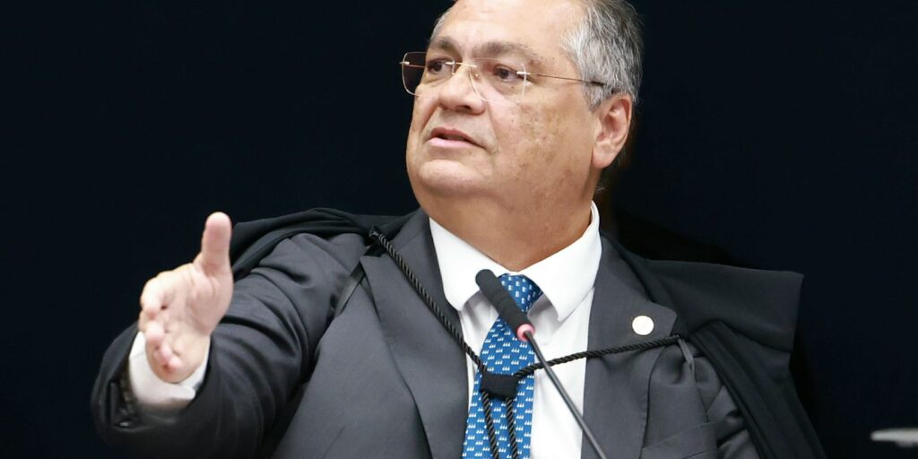 dino-diz-que-stf-nao-vai-se-intimidar-com-tweet-de-governo-estrangeiro