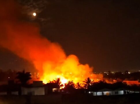 video:-incendio-atinge-regiao-de-arniqueira-e-mobiliza-corpo-de-bombeiros