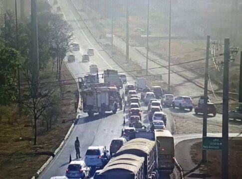 der-libera-faixa-exclusiva-da-epnb-devido-a-acidente-proximo-a-upa