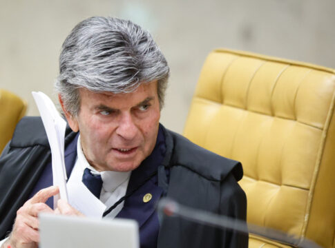 sobrinho-de-dilma-critica-fux,-indicado-ao-stf-por-sua-tia