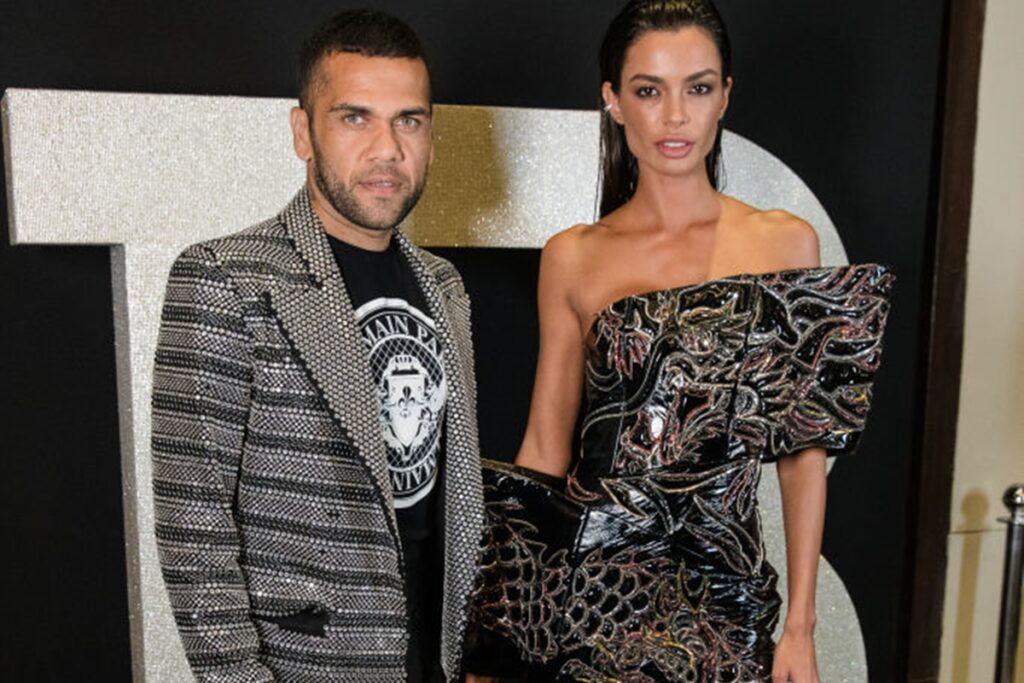 fotos:-esposa-de-daniel-alves-mostra-decoracao-do-quarto-da-filha