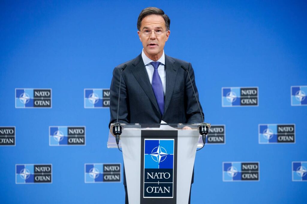 chefe-da-otan-critica-acao-de-drones-russos-na-polonia:-“imprudente”