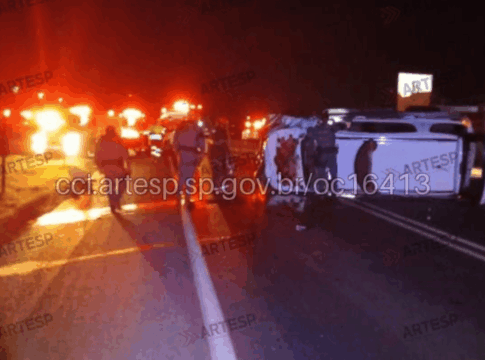 perseguicao-policial-termina-em-acidente-e-deixa-6-pms-feridos-em-sp